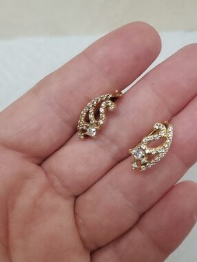 Solid 18k Gold-Tone Crystal Accent Women’s Earrings " See The Discription"